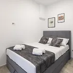 Apartment Providenca Makarska