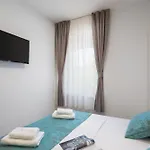 Providenca Apartment *