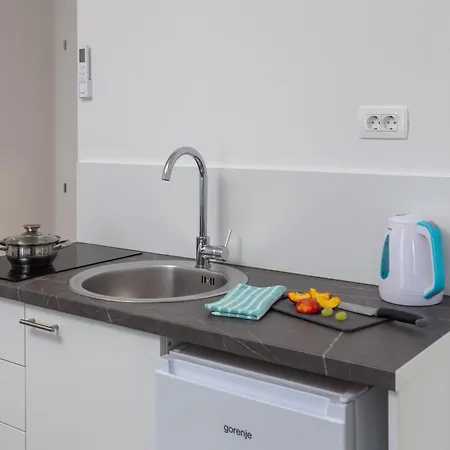 Providenca - Beachfront & Private Parking Apartment *