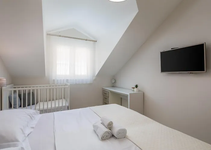 Providenca * Makarska